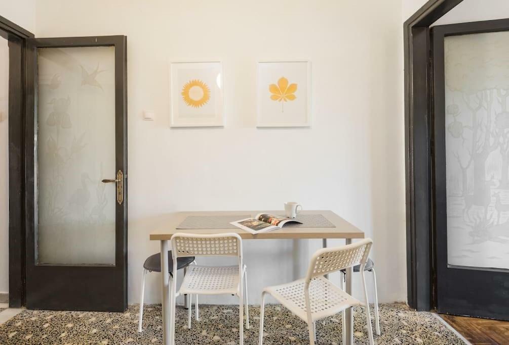 The Birds Apartment Tesalonika Bagian luar foto